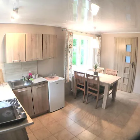 U Andrzeja, Parking W Cenie!! Δωμάτια σε οικογενειακή κατοικία